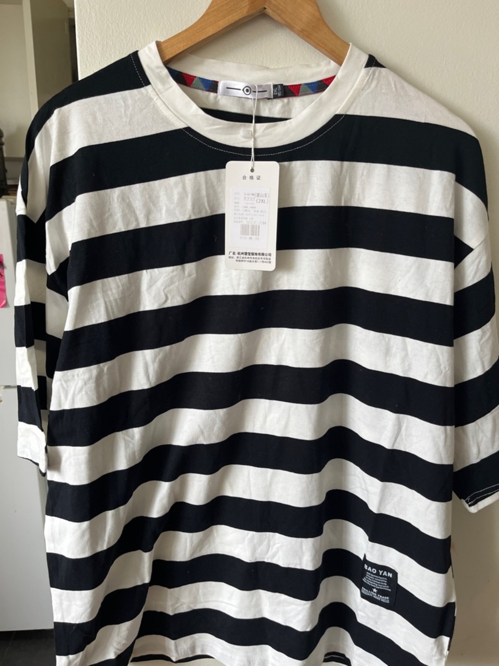 BAO YAN Black & White Bold Striped Tee